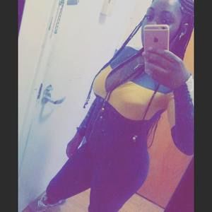 Meet your Posher, Vickyy